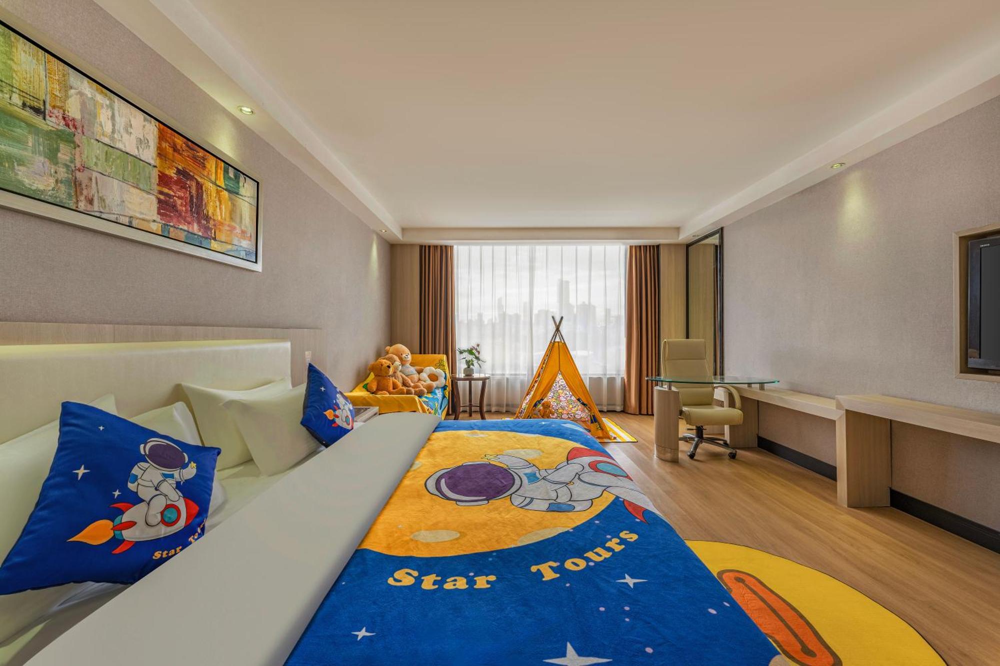 Meihao Mingyue Hotel International Finance City Keyun Road Metro Branch Гуанчжоу Екстер'єр фото