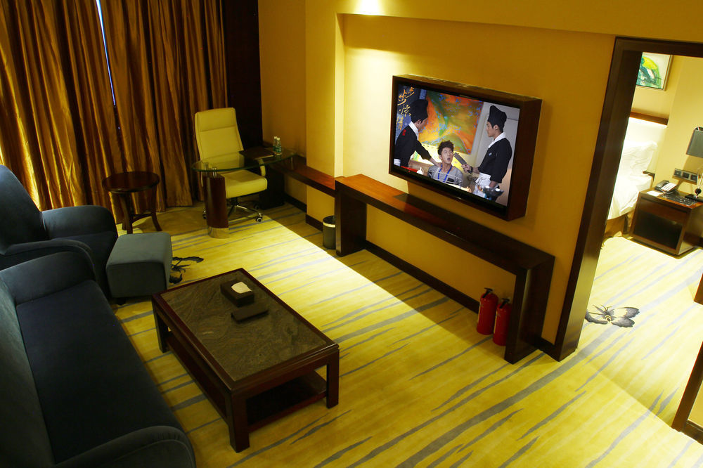 Meihao Mingyue Hotel International Finance City Keyun Road Metro Branch Гуанчжоу Екстер'єр фото